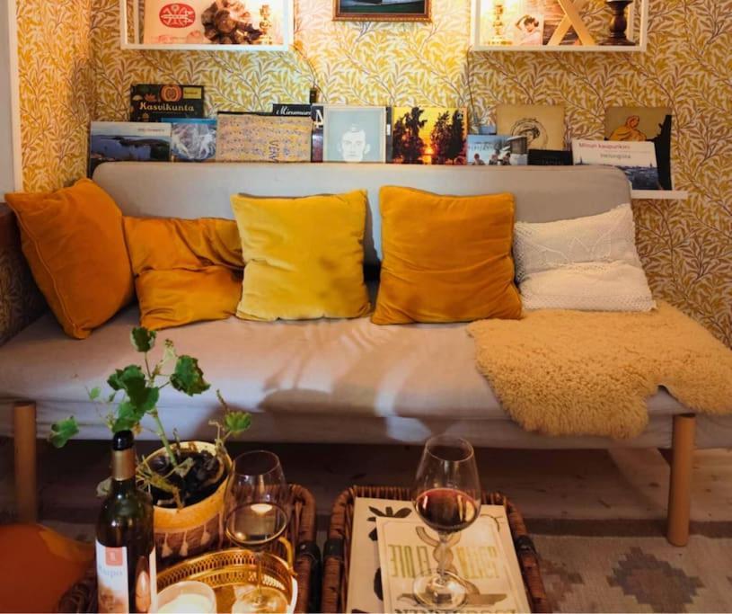 Yellow Beauty In Location! Appartement