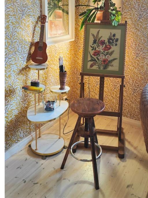 Yellow Beauty In Location! Appartement
